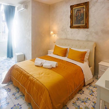 Alma Adry Bed and Breakfast Νάπολη Εξωτερικό φωτογραφία