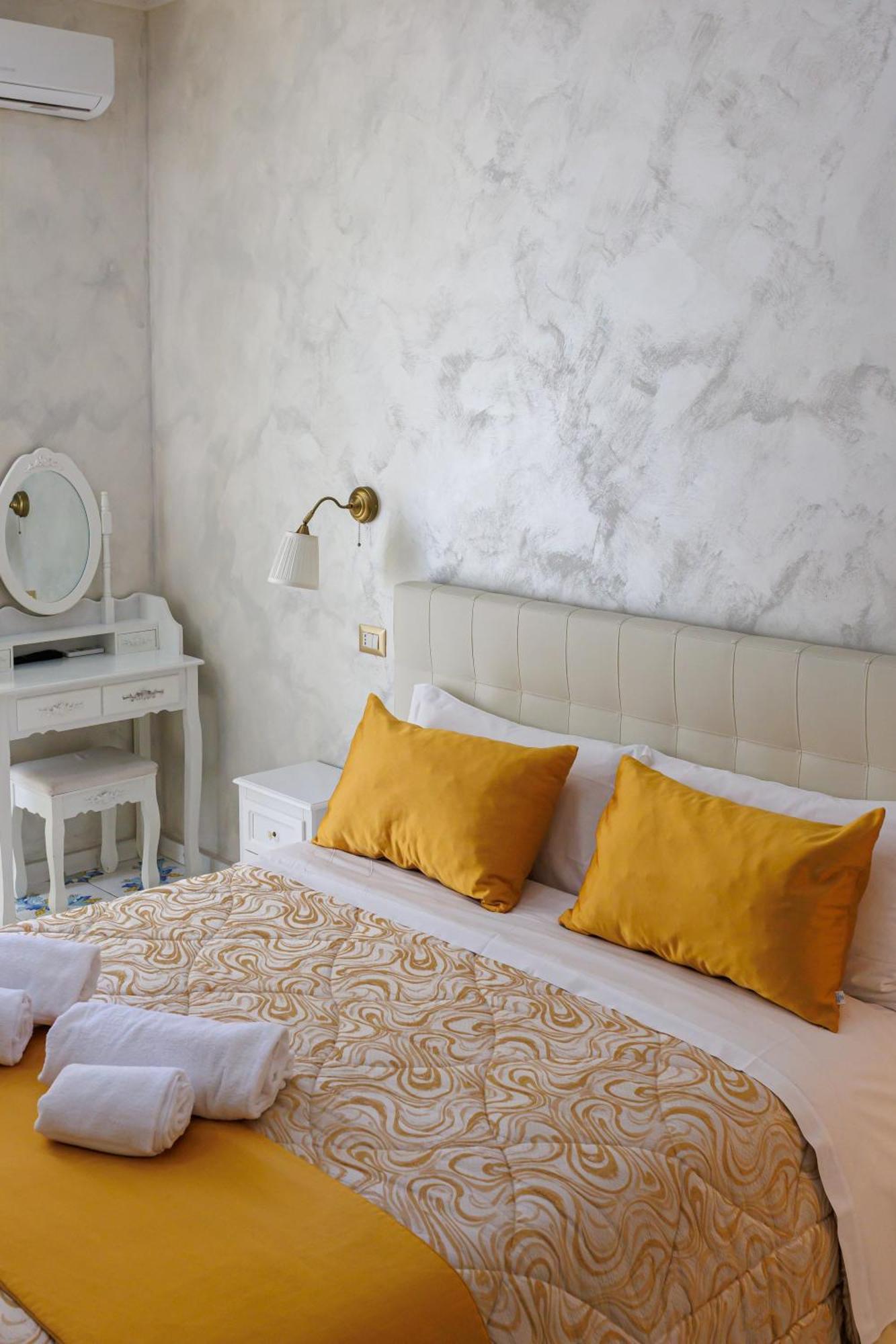 Alma Adry Bed and Breakfast Νάπολη Εξωτερικό φωτογραφία