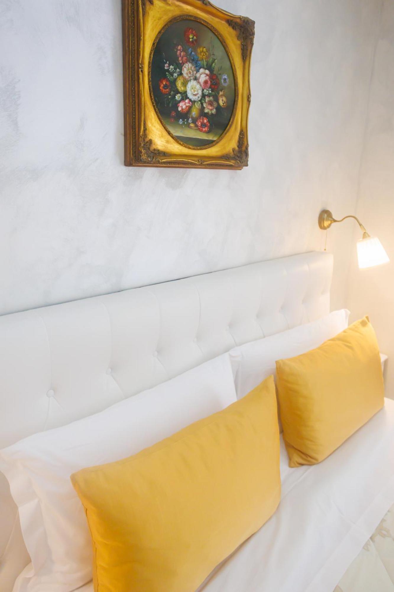 Alma Adry Bed and Breakfast Νάπολη Εξωτερικό φωτογραφία